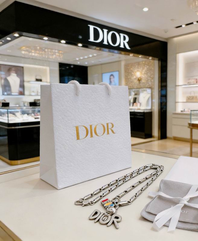 Dior Necklace 03yxs102